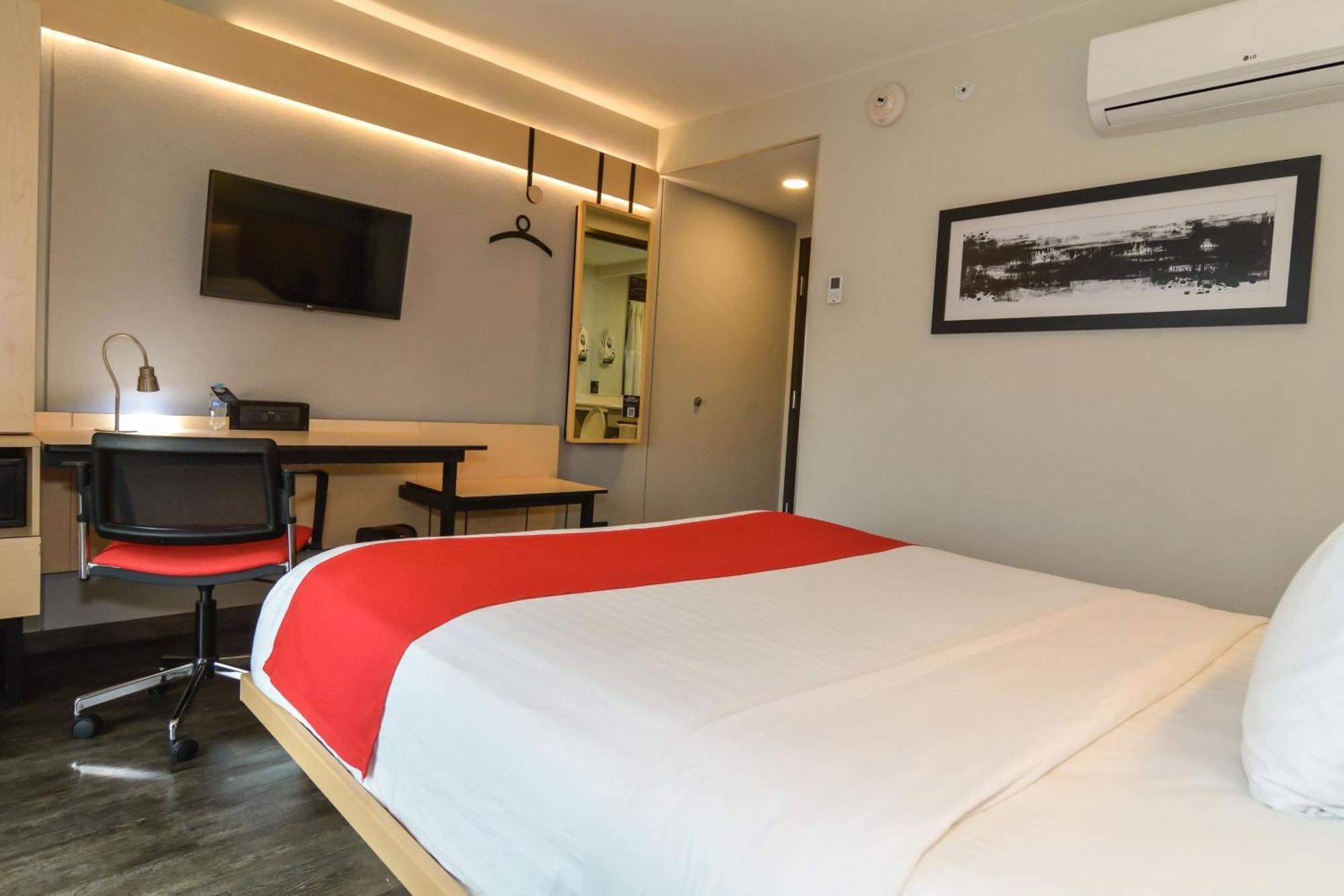 City Express Plus By Marriott Medellin Colombia Extérieur photo
