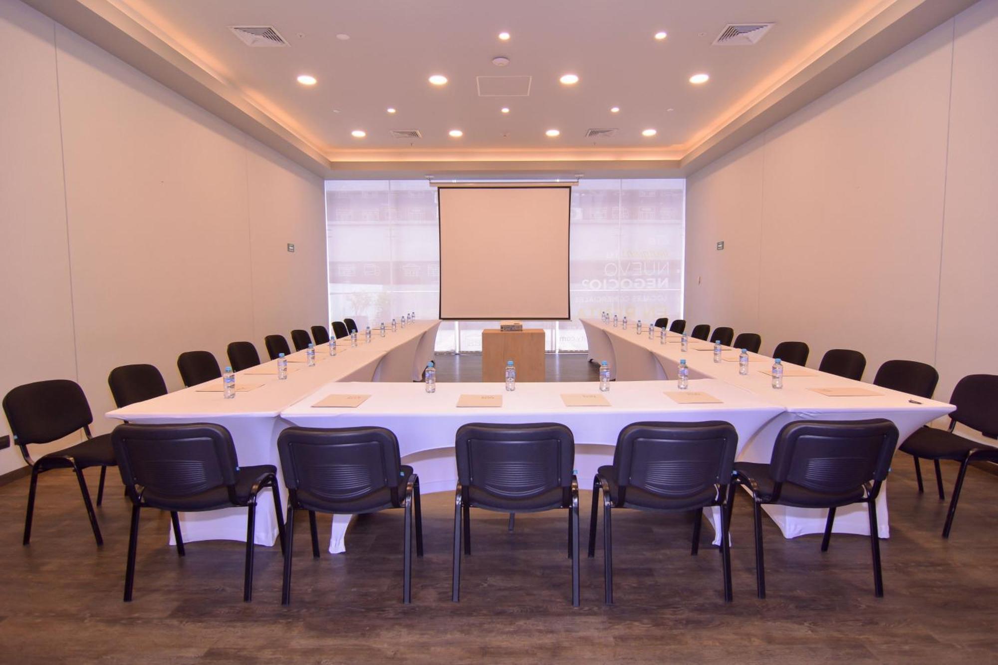 City Express Plus By Marriott Medellin Colombia Extérieur photo